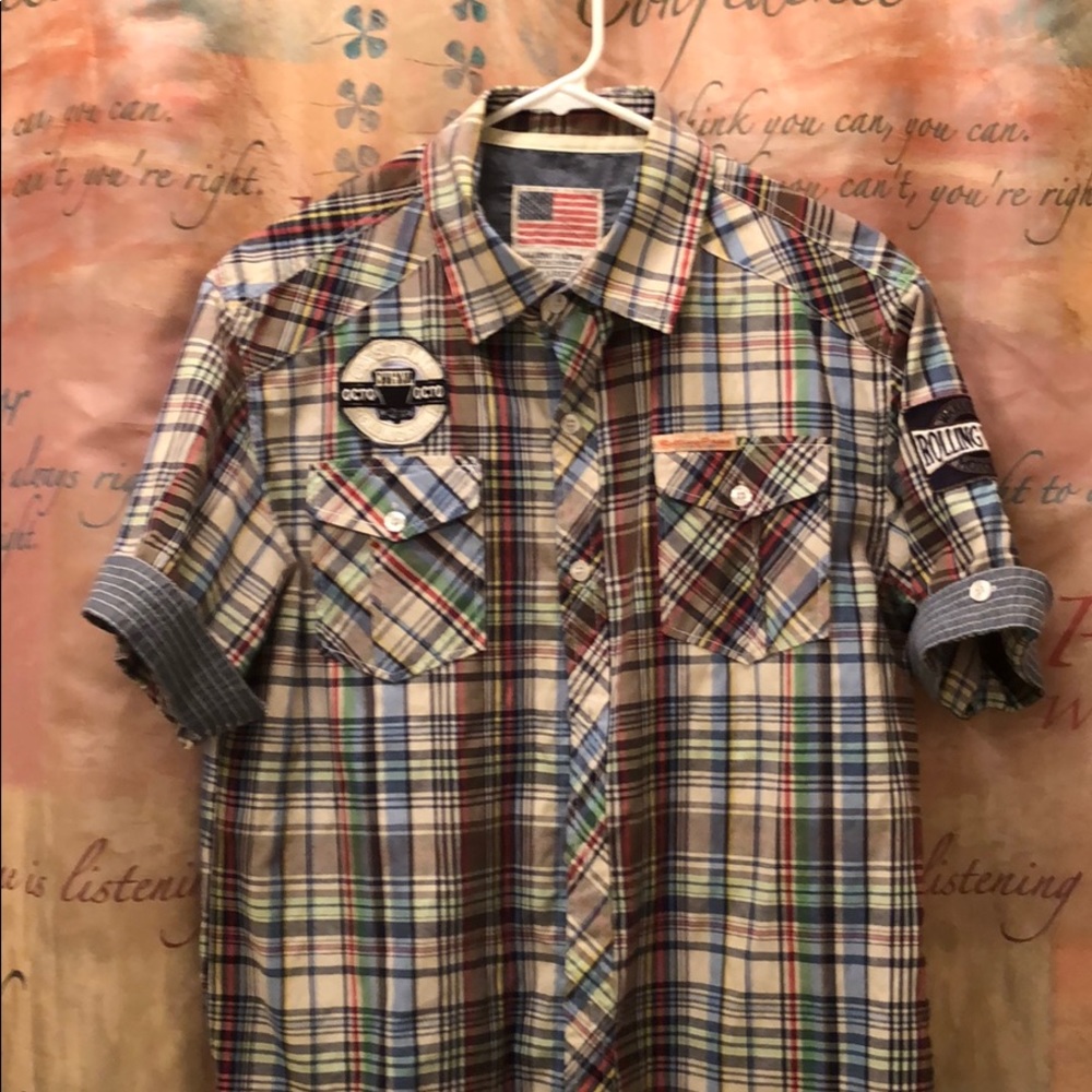 Men’s Short Sleeve Button Down Shirt